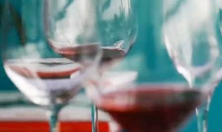 Когда вино полезно и уместно?