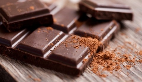 Темный шоколад снижает риск сердечно-сосудистых заболеваний